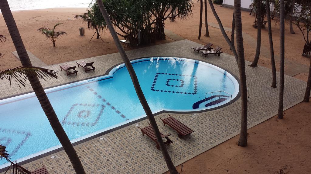 Whispering Palms Hotel Bentota Ngoại thất bức ảnh