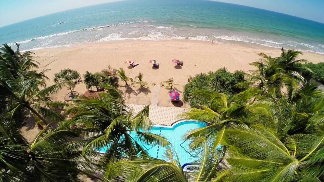 Whispering Palms Hotel Bentota Ngoại thất bức ảnh